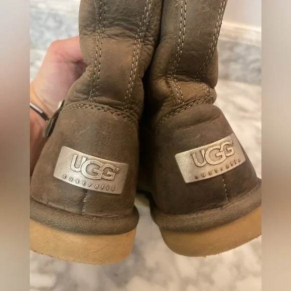 UGG AUS KENSINGTON Leather Sheepskin Brown Harness Biker Boot 5678 Women 6 - Picture 8 of 9